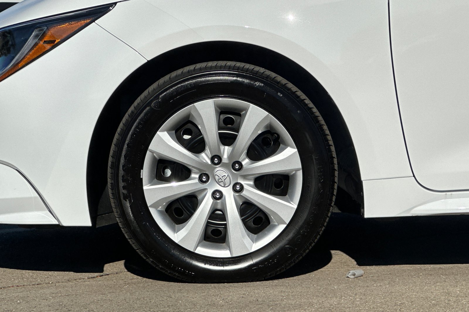 Certified 2026 Toyota Corolla LE FWD image 44