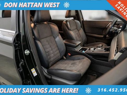 Used 2022 Mitsubishi Outlander SE image 23