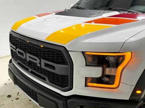 Used 2020 Ford F150 Raptor w/ Equipment Group 802A Luxury image 6