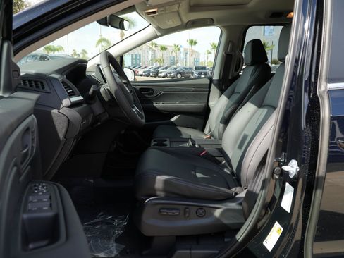 Used 2026 Honda Odyssey EX-L image 16