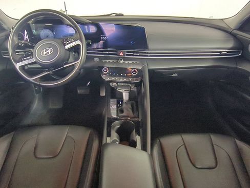 Used 2024 Hyundai Elantra Limited FWD image 16