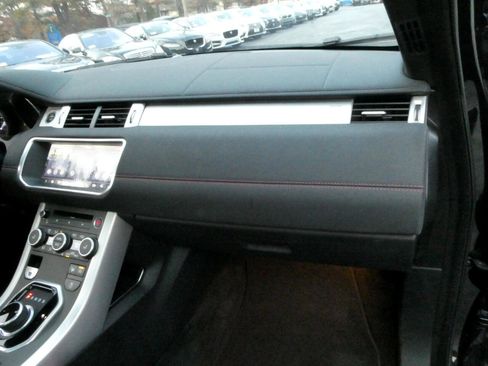 Used 2017 Land Rover Range Rover Evoque HSE Dynamic image 64