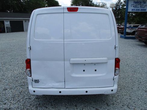 Used 2021 Nissan NV200 SV image 5