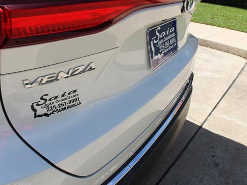 Used 2021 Toyota Venza XLE w/ Softex Package image 22