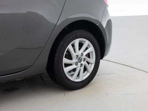 Used 2013 MAZDA MAZDA3 i Touring image 20