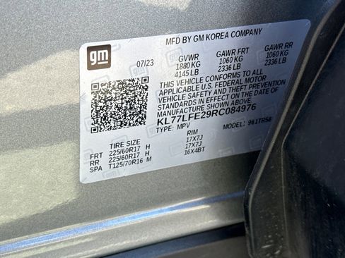 Used 2024 Chevrolet Trax LS w/ Driver Confidence Package FWD image 27