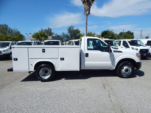 Used 2015 Ford F350 XL RWD image 9