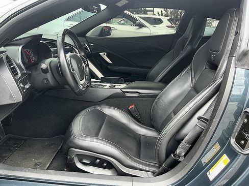 Used 2019 Chevrolet Corvette Z06 RWD image 12