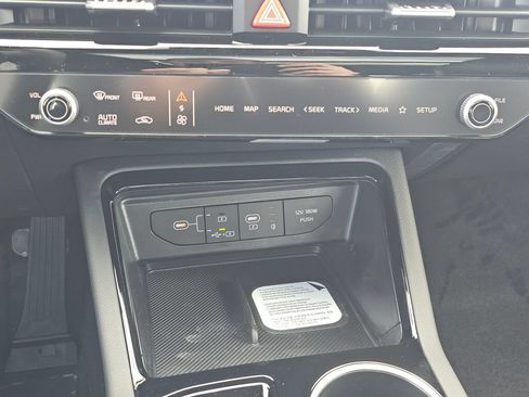 New 2026 Kia K5 GT-Line w/ GT-Line Premium Package AWD/4WD image 16