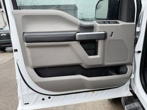 Used 2018 Ford F150 XLT w/ Equipment Group 301A Mid image 10