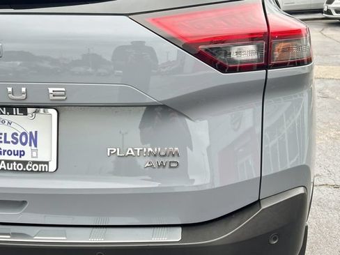 Used 2021 Nissan Rogue Platinum AWD/4WD image 5