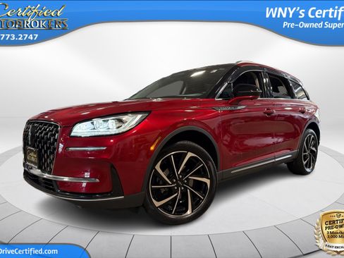 Used 2023 Lincoln Corsair Reserve w/ Equipment Group 201A AWD/4WD image 1