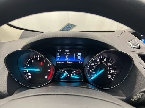 Used 2018 Ford Escape SE image 23