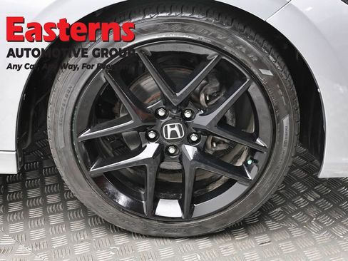 Used 2022 Honda Civic Sport image 29