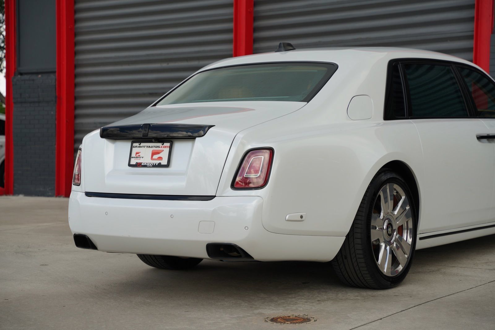Used 2018 Rolls-Royce Phantom Extended Wheelbase RWD image 14