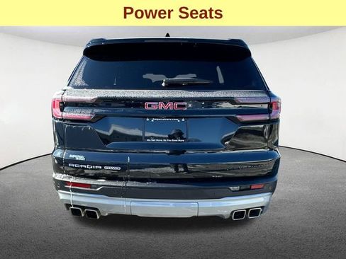 Used 2025 GMC Acadia Elevation image 12