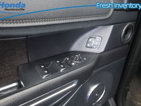 Used 2018 Ford Expedition Max Limited w/ Equipment Group 301A AWD/4WD image 14