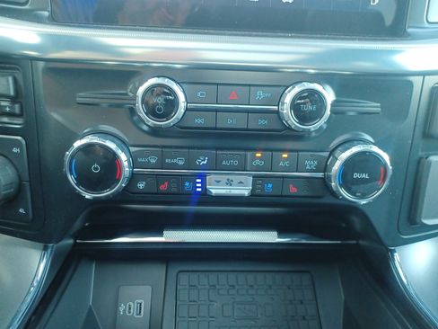 New 2025 Ford F150 Lariat w/ Equipment Group 502A High image 34