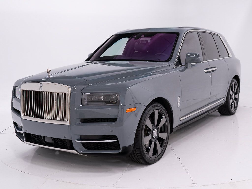 Certified 2022 Rolls-Royce Cullinan w/ Technology Package AWD/4WD image 1