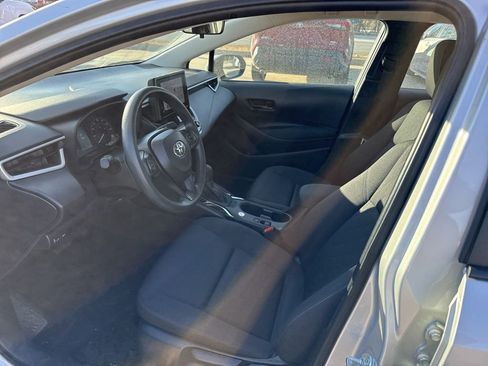 Used 2025 Toyota Corolla LE image 14