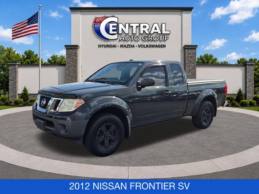 Used 2012 Nissan Frontier SV w/ SV Premium Utility Pkg AWD/4WD image 3