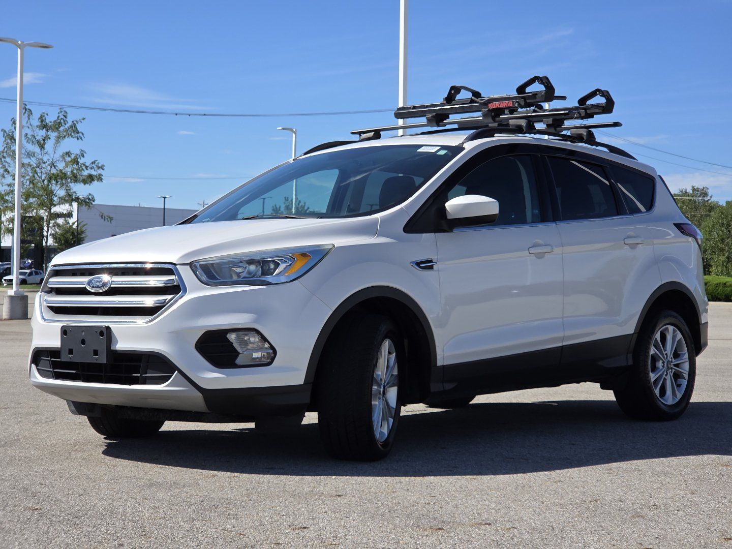 Used 2017 Ford Escape SE w/ SE Leather Comfort Package AWD/4WD image 12