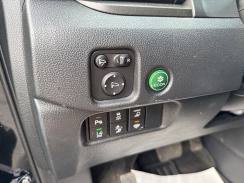 Used 2024 Honda Ridgeline TrailSport image 16