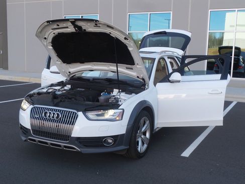 Used 2013 Audi A4 Premium Plus w/ Premium Plus Pkg image 61