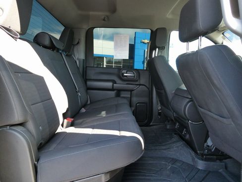 Certified 2024 Chevrolet Silverado 2500 Custom w/ Custom Convenience Package image 18