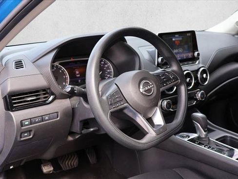 Used 2024 Nissan Sentra SV FWD image 12