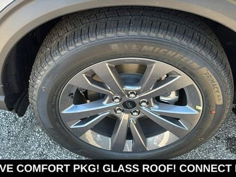 New 2026 Ford Explorer Active w/ Active Comfort Package AWD/4WD image 33