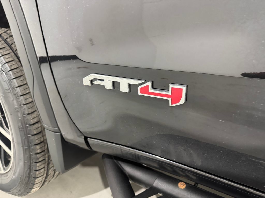 Used 2019 GMC Sierra 1500 AT4 w/ AT4 Premium Package AWD/4WD image 30