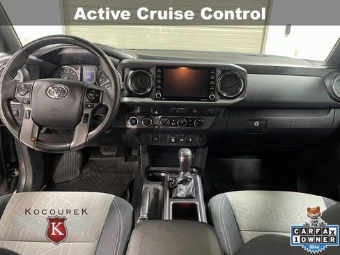 Used 2021 Toyota Tacoma TRD Off-Road image 14