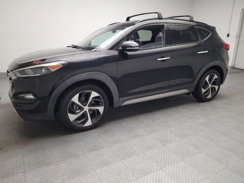 Used 2017 Hyundai Tucson Limited w/ Limited Ultimate Package 03 FWD image 2
