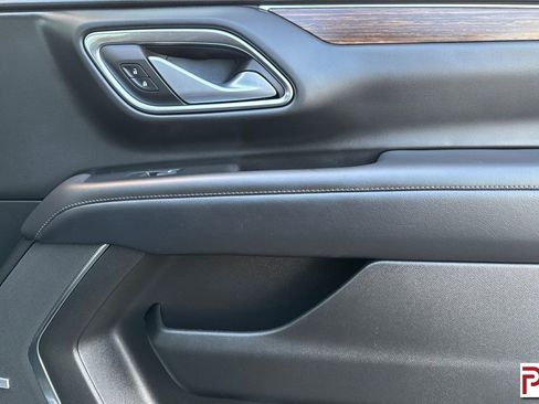 Certified 2022 Chevrolet Suburban High Country image 21