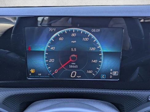 Used 2021 Mercedes-Benz CLA 250 CLA 250 image 11