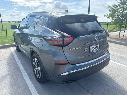 Used 2021 Nissan Murano SV FWD image 2