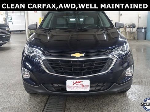Used 2020 Chevrolet Equinox LS image 2
