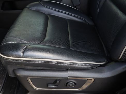 Used 2019 RAM 1500 Limited image 18