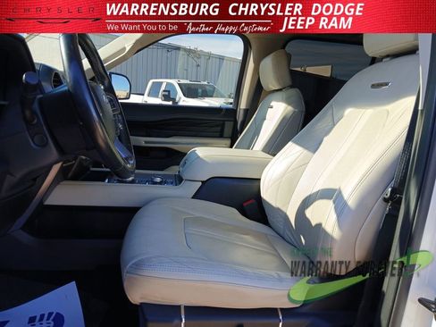 Used 2021 Ford Expedition Max Platinum image 12