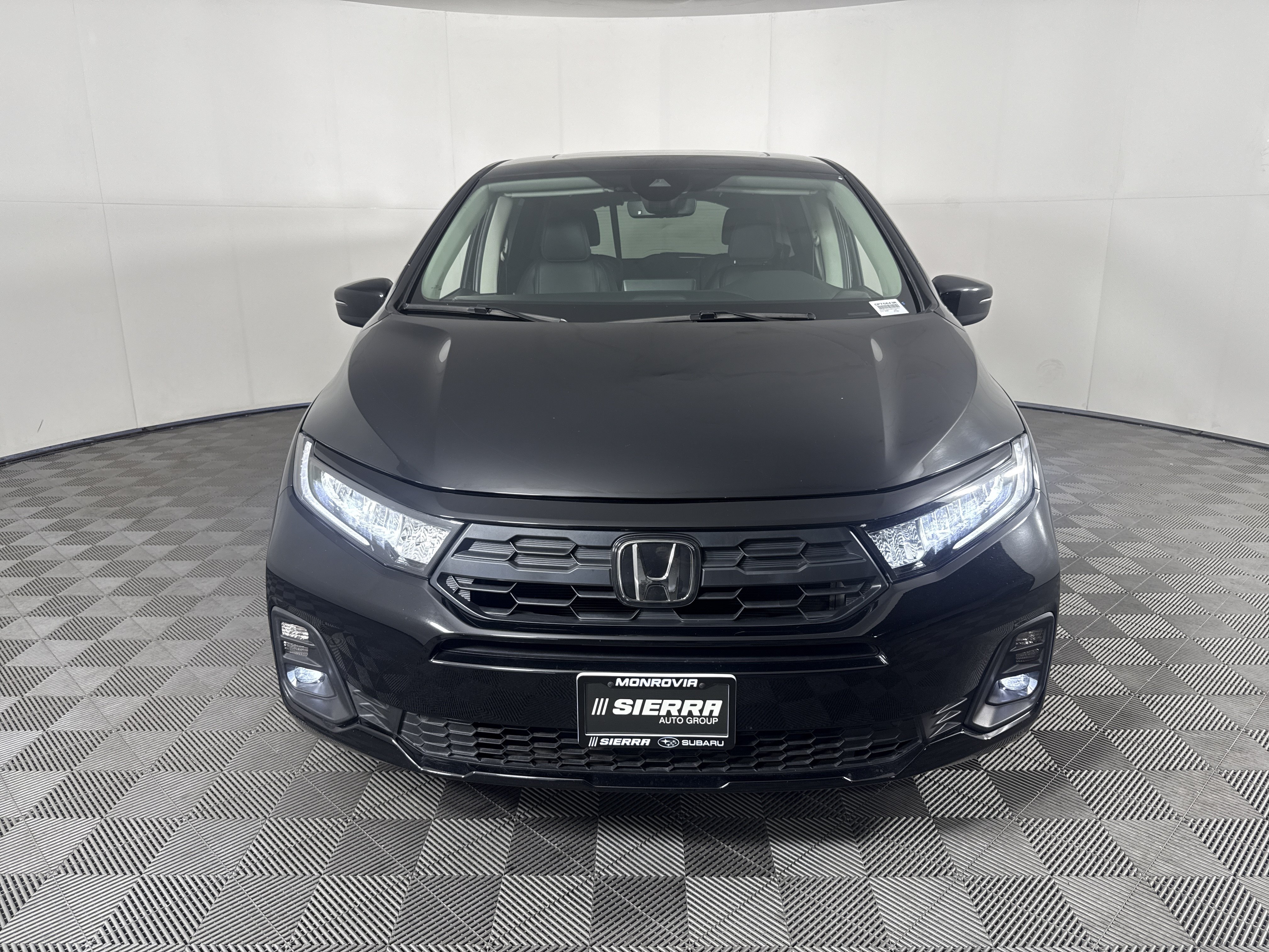 Used 2025 Honda Odyssey EX-L image 9