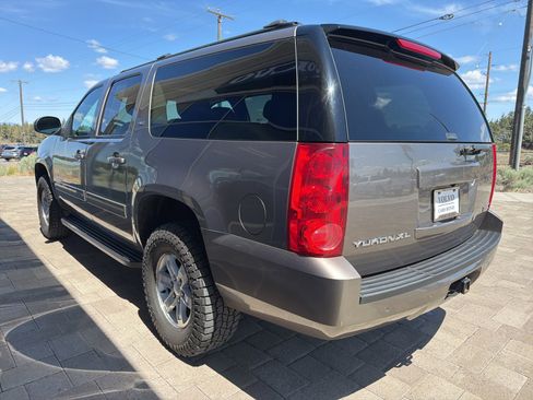 Used 2014 GMC Yukon XL SLT AWD/4WD image 5