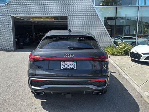 Used 2025 Audi Q5 Premium Plus w/ Premium Plus AWD/4WD image 6