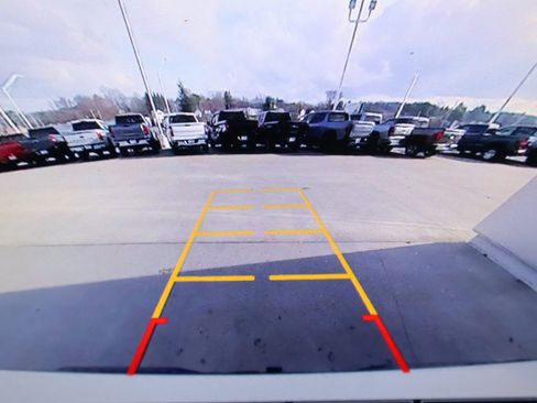 Used 2020 Chevrolet Silverado 1500 LT Trail Boss image 23