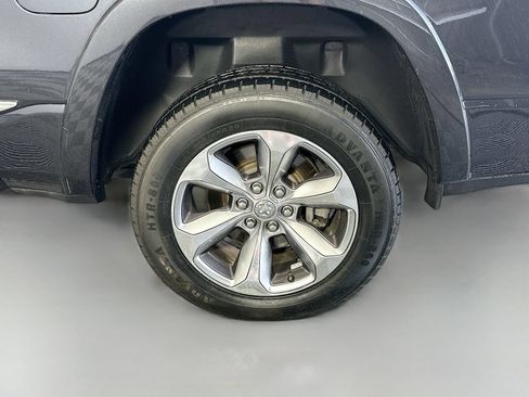 Used 2020 RAM 1500 Limited AWD/4WD image 33