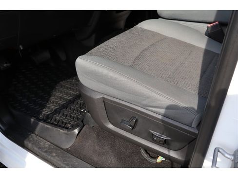 Used 2017 RAM 2500 Big Horn AWD/4WD image 16