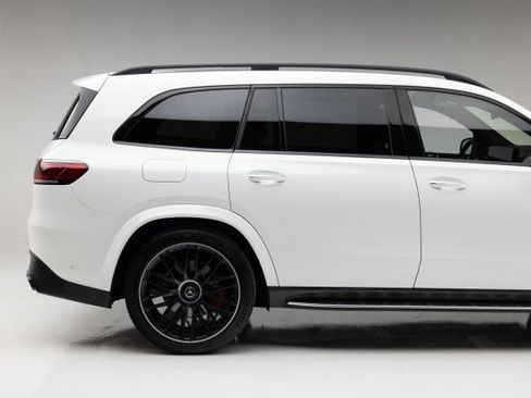 Used 2023 Mercedes-Benz GLS 63 AMG 4MATIC image 19