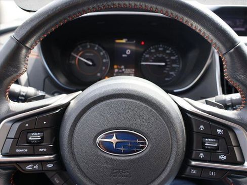 Used 2021 Subaru Crosstrek 2.0i Premium w/ Moonroof Package AWD/4WD image 15
