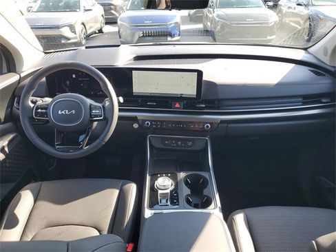 New 2026 Kia Carnival SX Prestige image 18