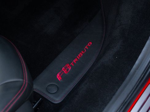 Used 2022 Ferrari F8 Tributo image 61